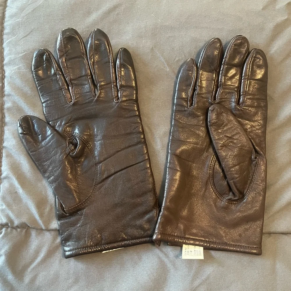 Brown leather gloves